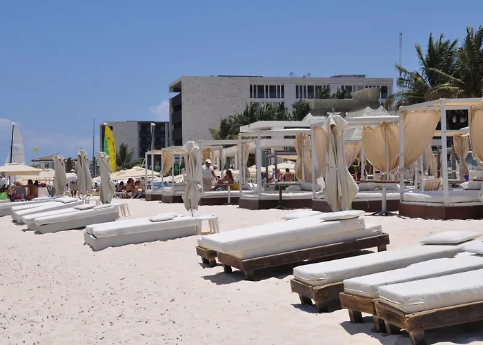 Dolce Vita Caribe Beach